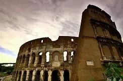 爱游戏APP-关于罗马迎足总杯关键赛，赛后伤情更新，话题不断，更衣室氛围转暖的信息