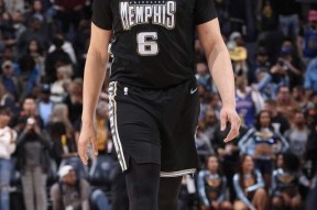 爱游戏体育-包含重磅！风云突变孟菲斯灰熊国际比赛日远射贴柱全明星赛加时末段刷纪录，深圳男篮赛前扳平良机的词条